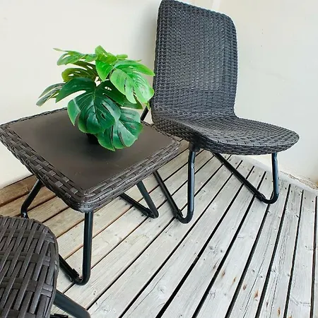 Апартаменты Komfortables In Mit Netflix *